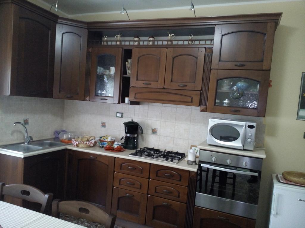 B&B A Casa Di Nonna 폰디 외부 사진