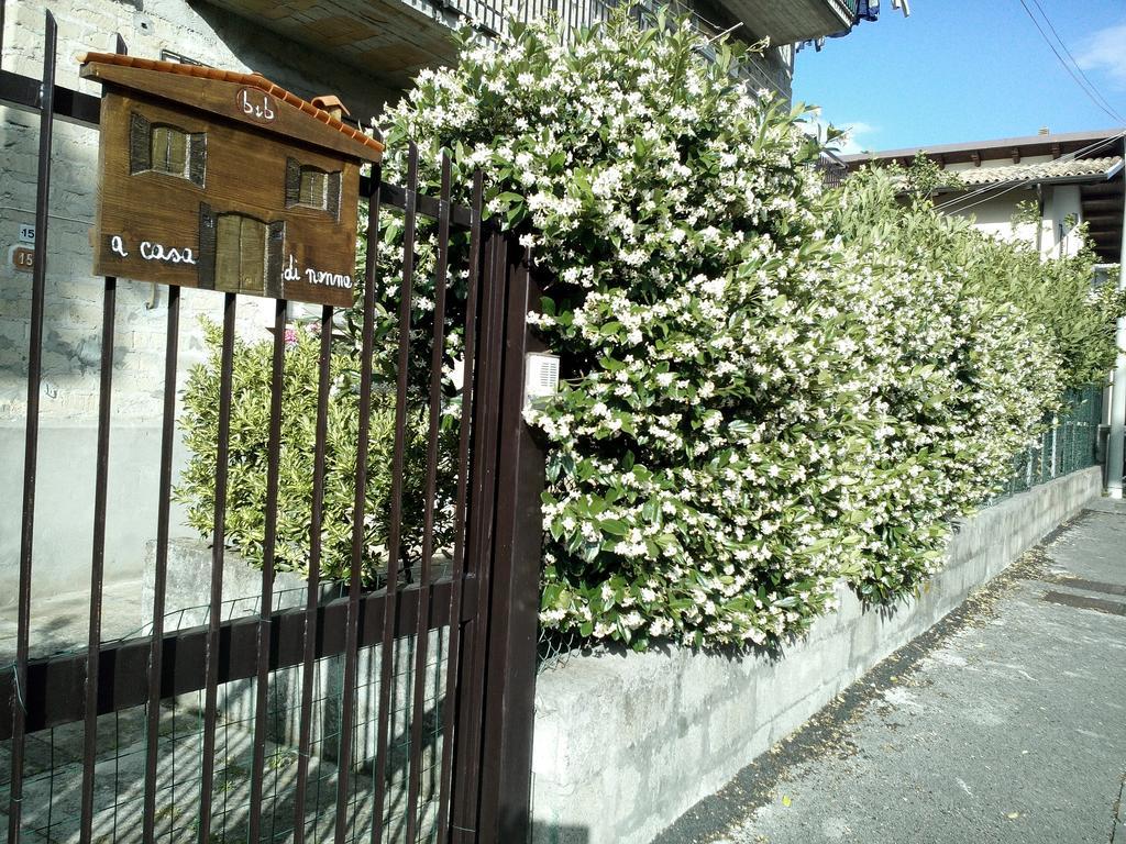 B&B A Casa Di Nonna 폰디 외부 사진